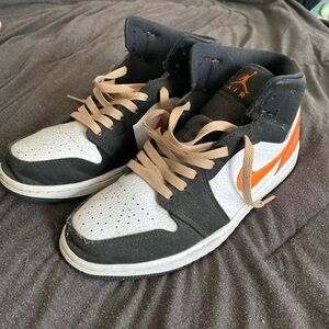 Jordan 1 “Shattered Backboard”